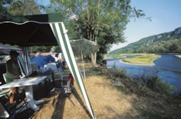 Camping LES GRANGES - image n°20 - Roulottes