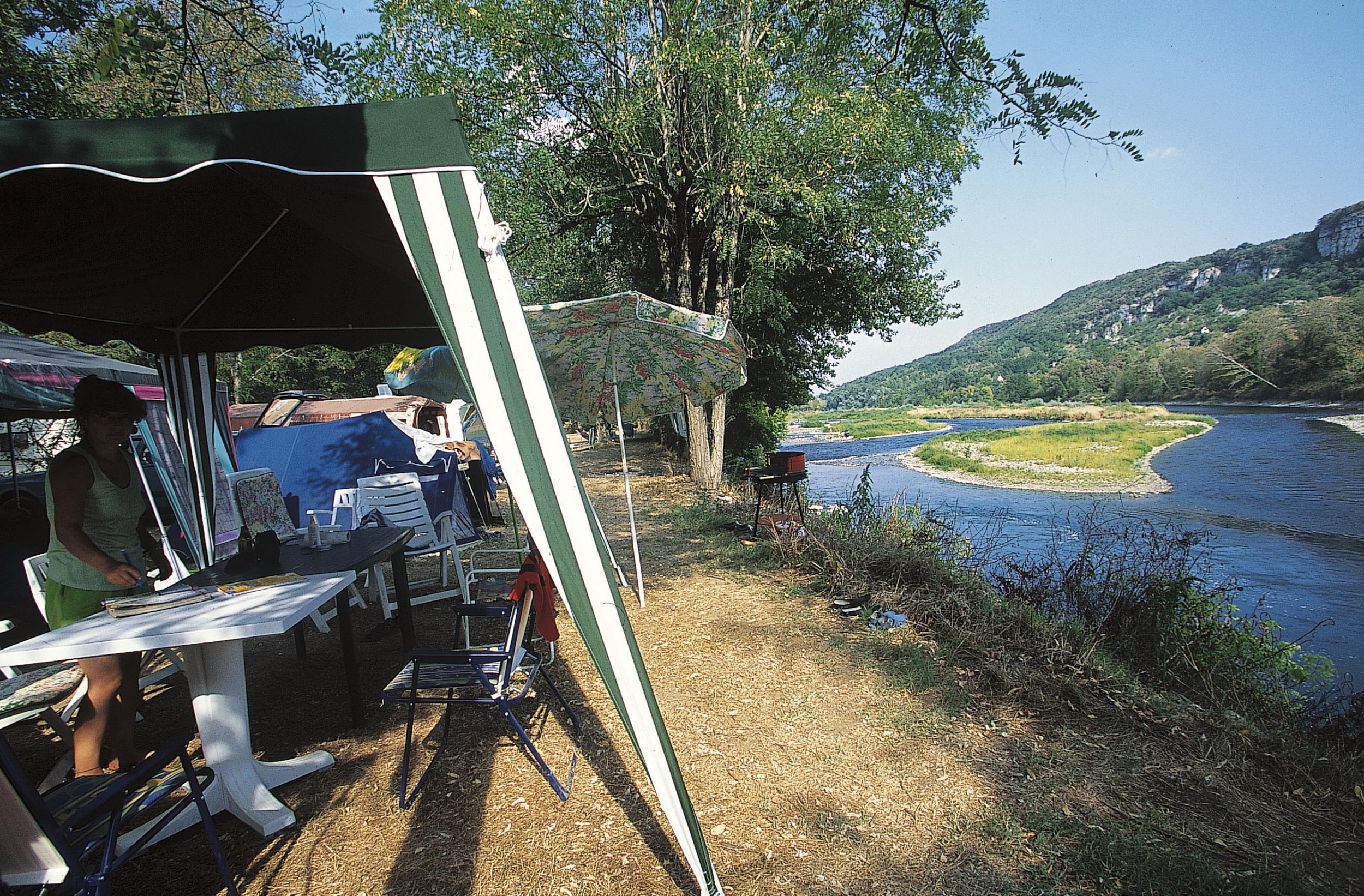 Camping LES GRANGES — Photo 8