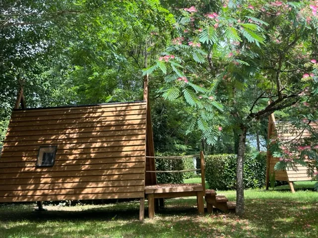 Hébergement Insolite - Tente Bois - 6 M²
