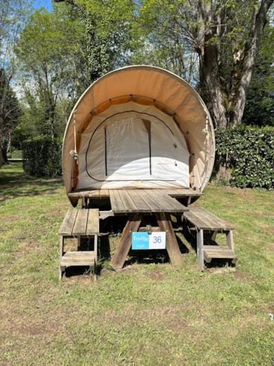 Unusual accommodation - canvas tent - 4m² — 7