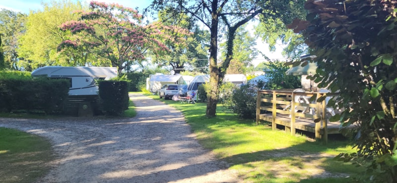 Pakket standplaats - Wohnwagen - Elektriciteit inbegrepen