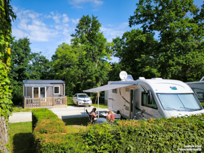 Comfort RV/caravan pitch + water + electricity - — 1