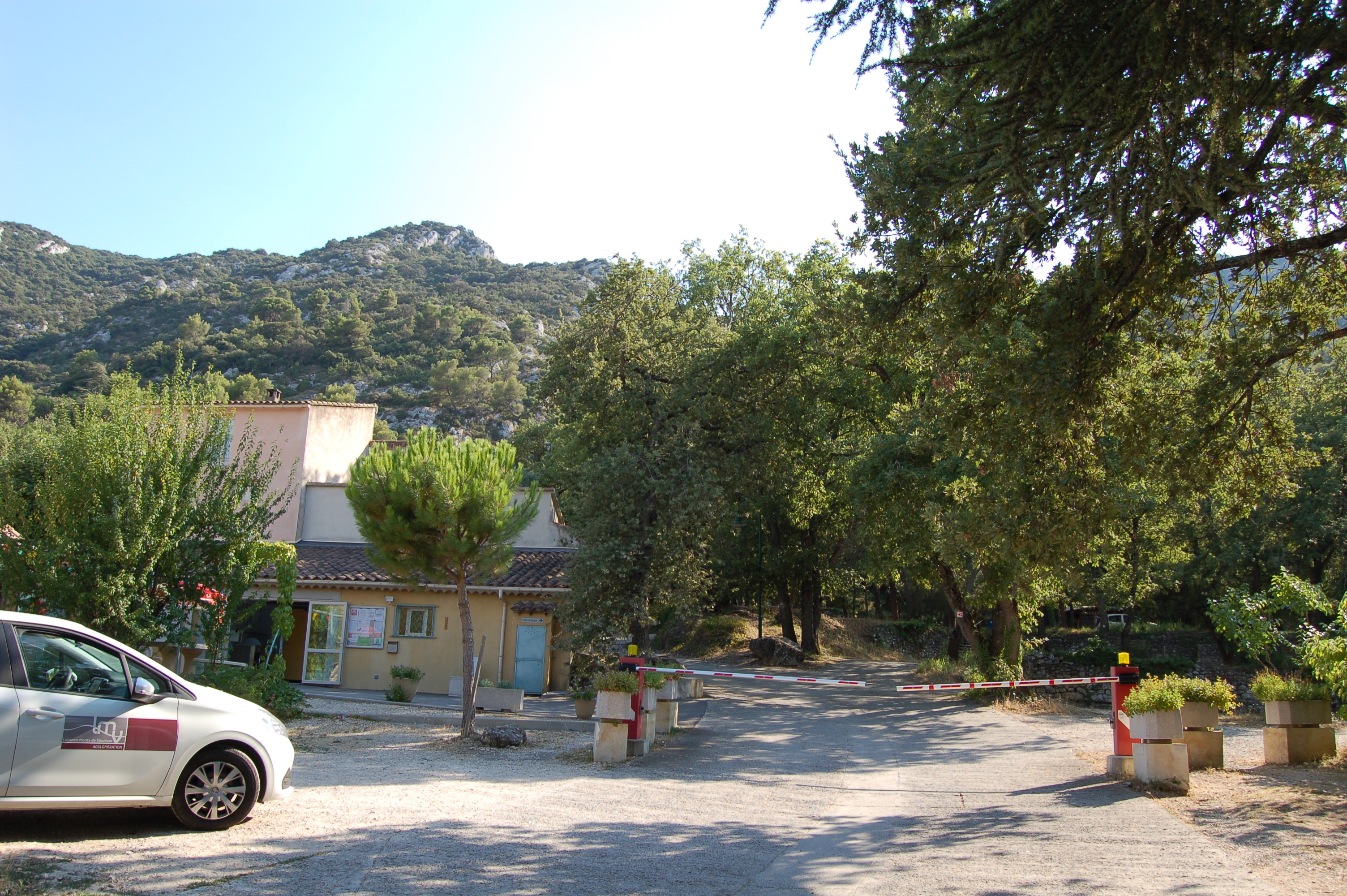 Camping Intercommunal 2* Les Royères du Prieuré