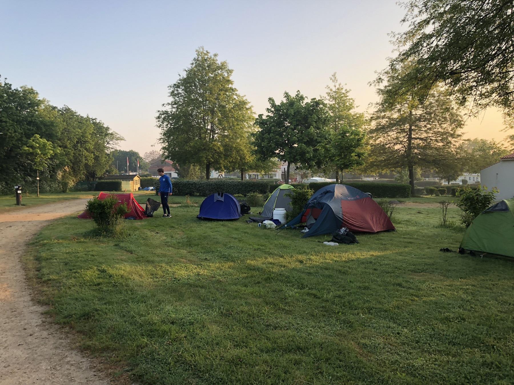 Miejsce postojowe - Pitch Trekking Package By Foot Or By Bike With Tent - Flower Camping Val de Vie