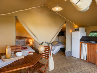 Jungle Lodge 2 Bedrooms - without toilet blocks — 2