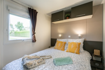 Mobilhome Premium 3 Bedrooms & 2 Bathrooms - TV — 4