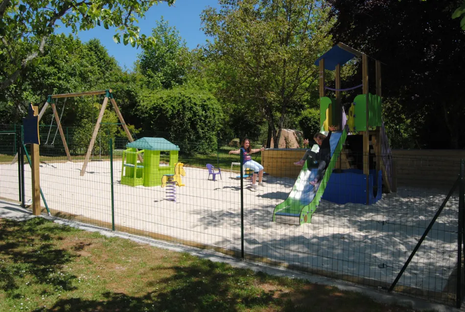 Camping à la ferme les Pierres Chaudes