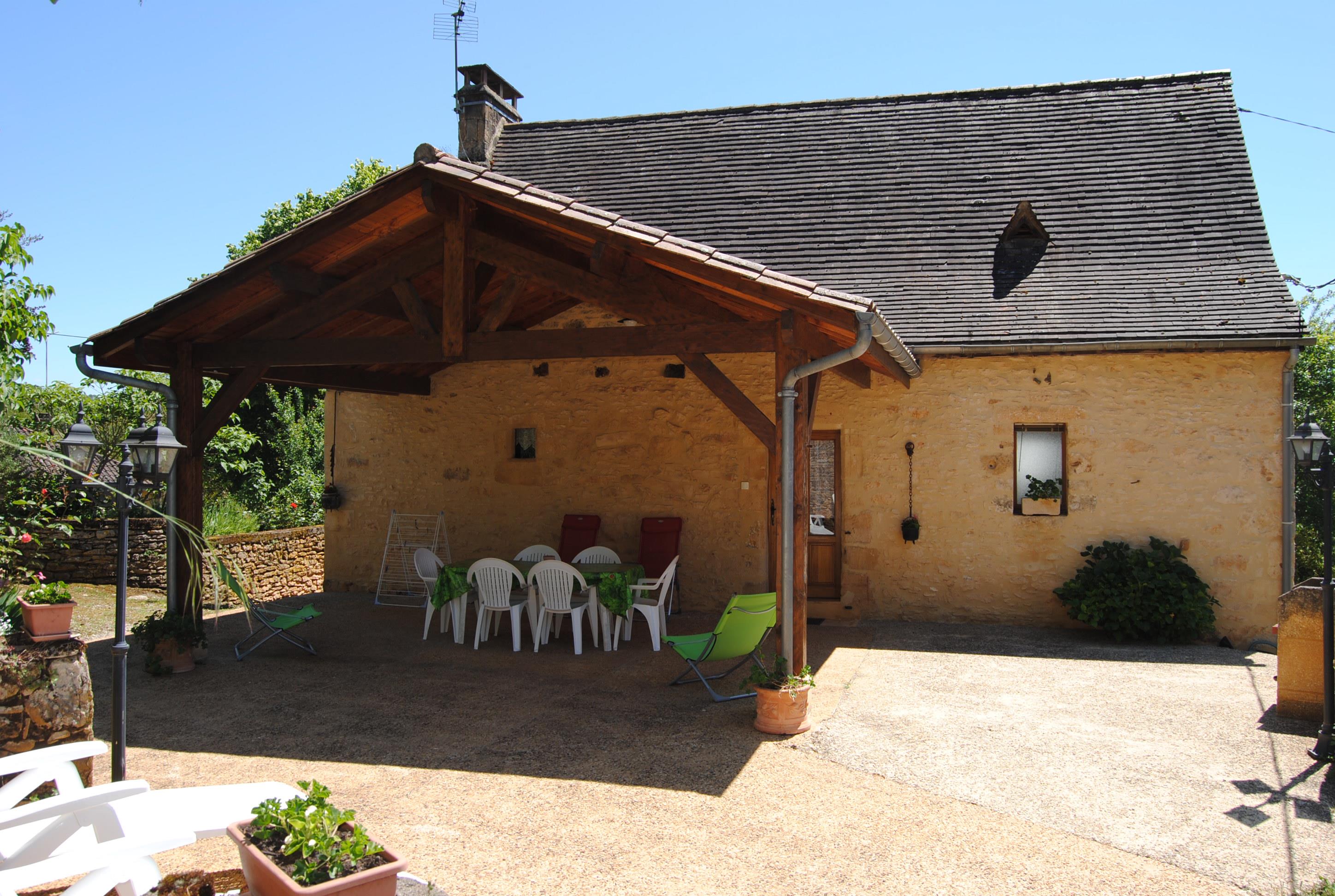 Accommodation - Holiday Home Les Pierres Chaudes - Camping à la ferme les Pierres Chaudes