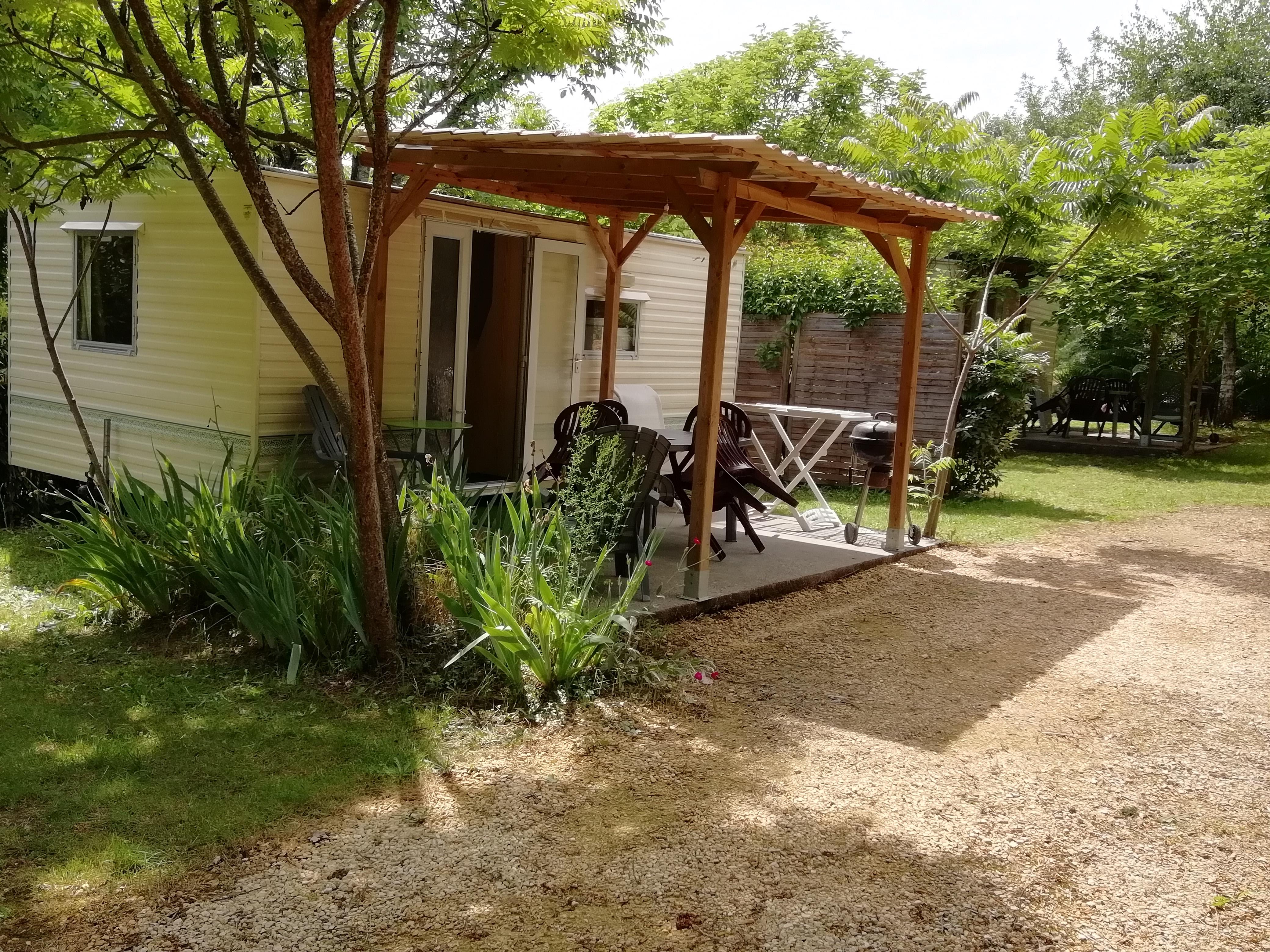 Accommodation - Mobile-Home 1 Bedroom Without Toilet Blocks - Camping à la ferme les Pierres Chaudes