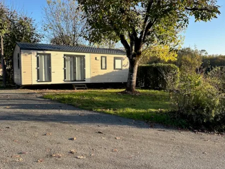 Accommodation - Mobile-Home - Camping à la ferme les Pierres Chaudes