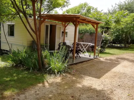 Accommodation - Mobile-Home 1 Bedroom Without Toilet Blocks - Camping à la ferme les Pierres Chaudes