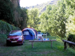 Kampeerplaats(en) - Kampeerplekje Tent Zonder Elektriciteit, Voertuig - Camping de la Cascade