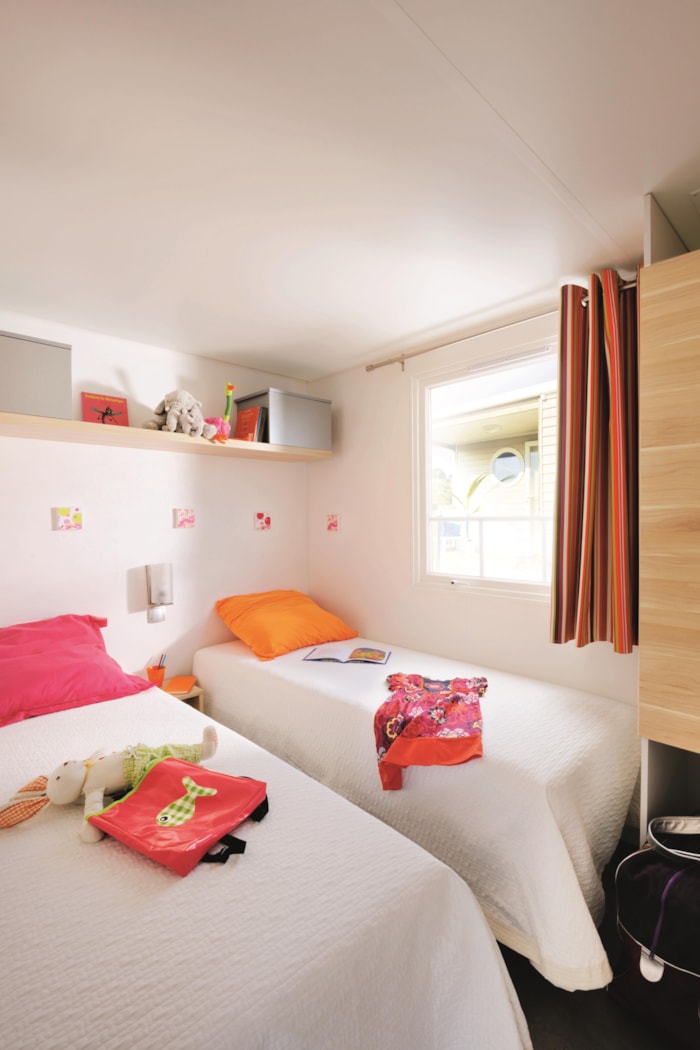 Mobil-Home Standard 27 M² (2 Chambres) + Tv Avec Une Terrasse Intégrée Semi-Couverte 7M²