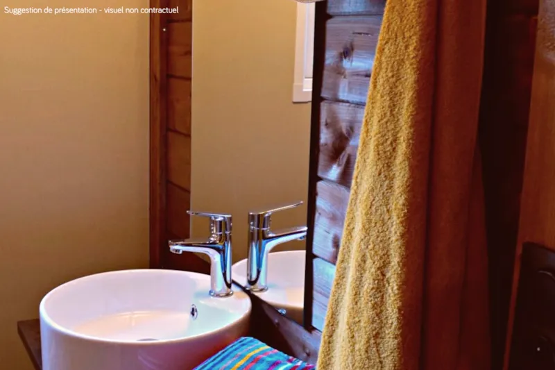 Lodge Vip Premium 34M² - Vue Sur Lac (2 Chambres) + Tv + Draps + Serviettes + Terrasse Couverte 11M²