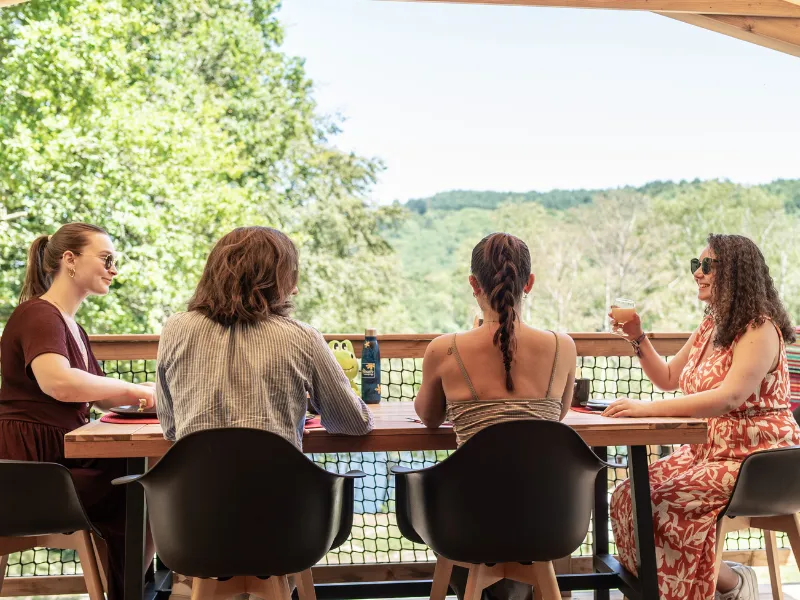 Cosyflower Premium  38M² (2 Chambres) + Tv + Draps + Serviettes - Dont Terrasse Couverte 10M²