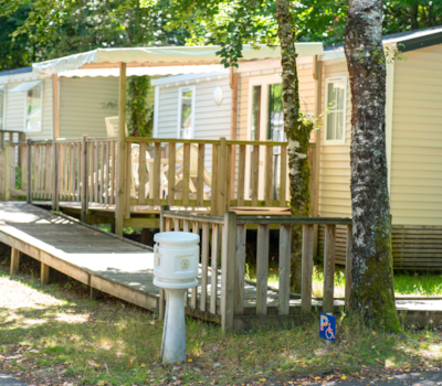 Comfort mobile home 29m² (2 bedrooms) + adapted for people with reduced mobility + TV + terrace — 1