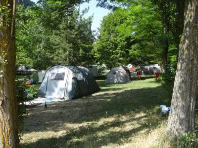 Emplacement - Forfait Emplacement  Nature (Avec  Électricité) - image n°8 - Clico Chic - Camping La Source du Jabron