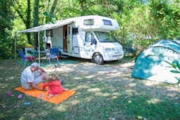 Clico Chic - Camping La Source du Jabron - image n°10 - Roulottes