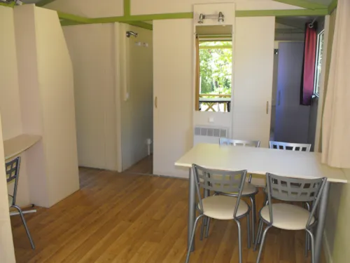 Location - Chalet - 25 M² - 2 Chambres - image n°4 - Clico Chic - Camping La Source du Jabron