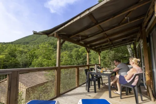 Location - Mobil-Home Rose Top Tv - 36 M² - 3 Chambres - image n°2 - Clico Chic - Camping La Source du Jabron