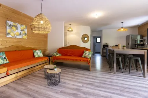 Location - Maison Bubble Top Tv - 100 M² - 4 Chambres - image n°4 - Clico Chic - Camping La Source du Jabron