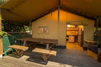 Mietunterkunft - Safari Lodge 1 Piano - Vallicella Glamping Resort