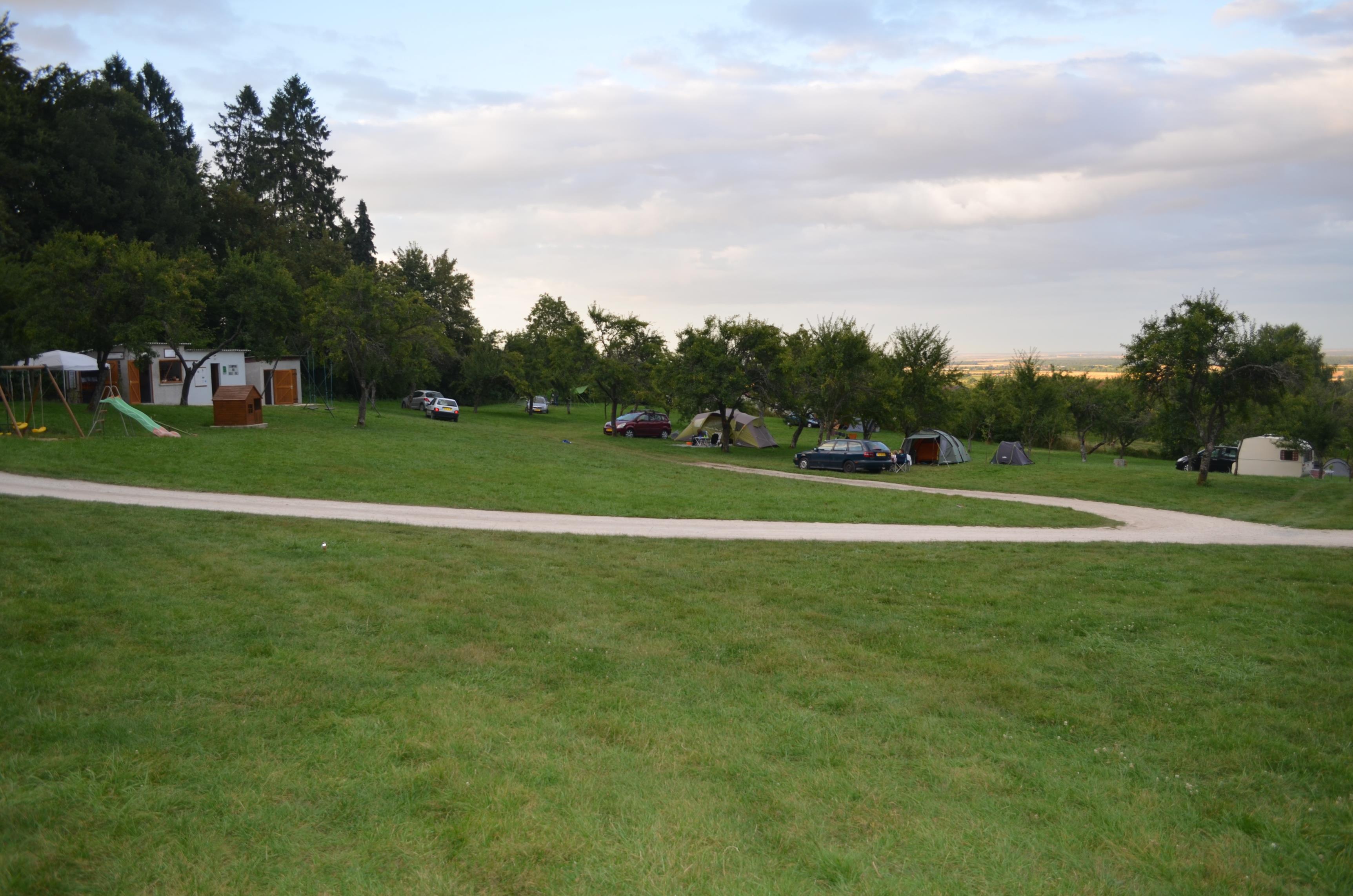 Établissement Camping Du Bois Joli - Saint-Maurice-Sous-Les-Côtes