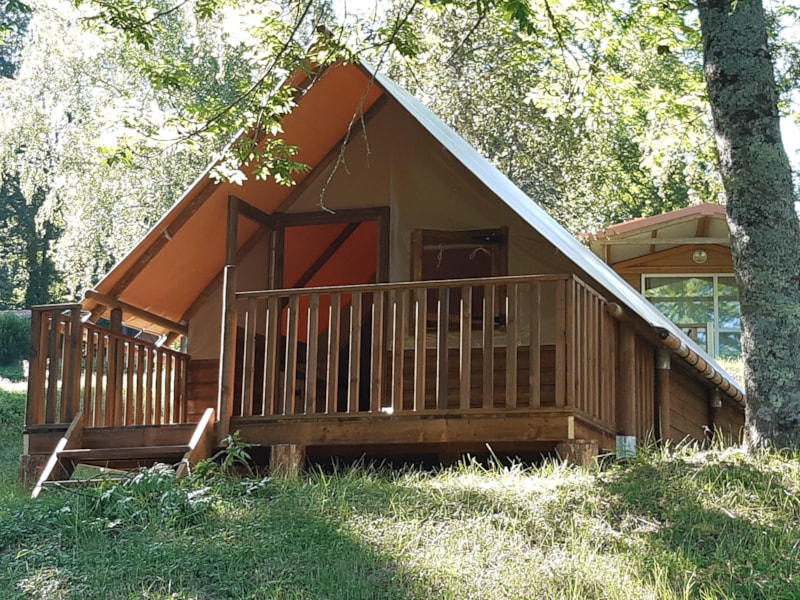Standard Ecolodge-Zelt 20m² - 2 Schlafzimmer - büberdachte Terrasse