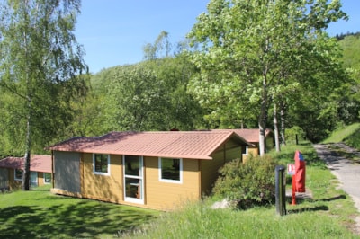 Chalet Standard 28m² - 2 bedrooms - covered terrace - lake view - air conditioning ??