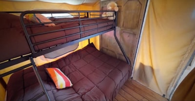 Tente Ecolodge Premium 34m² - 2 bedrooms - covered terrace - lake view
