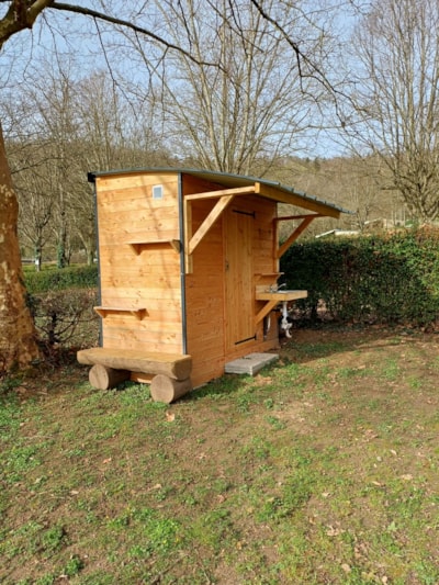 Premium package - equipped with individual sanitary facilities