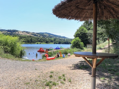 Flower Camping du Lac de Saint Point  Lamartine – Saône et Loire – Bourgogne du Sud