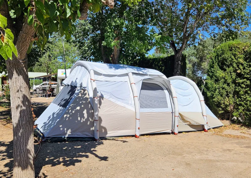 Emplacement Standard (60M²): Voiture + Tente/Caravane|Camping Car