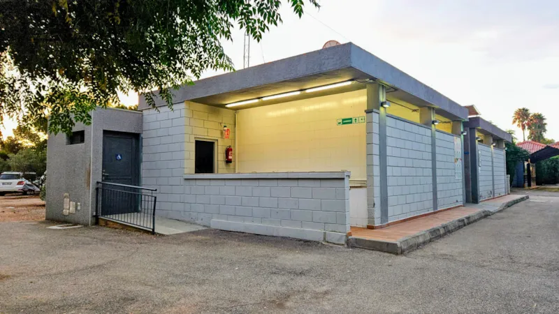 Emplacement Standard (60M²): Voiture + Tente/Caravane|Camping Car