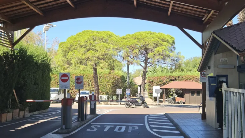 Mobil Home C20 (4 Adultes+1 Enfant+Bébé)