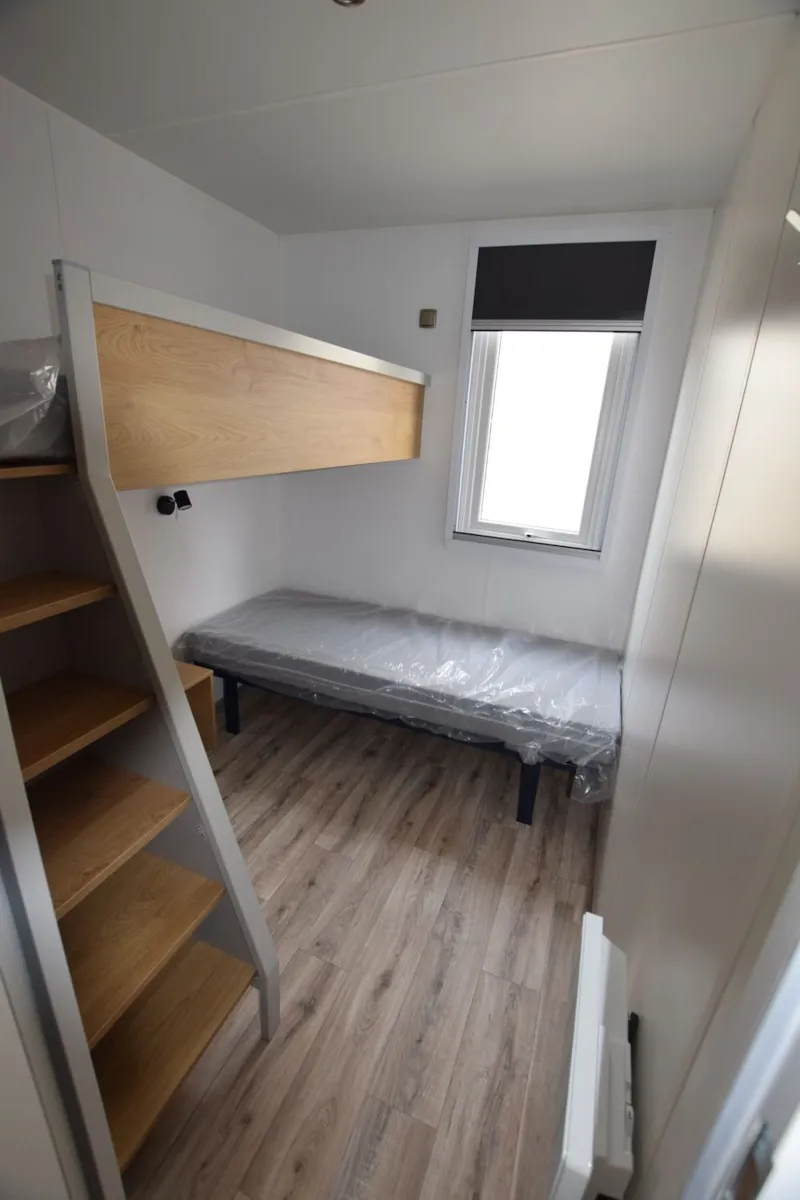 Mobil Home Premium - 40M² - 3 Chambres (Dont 1 Lit En Hauteur) - 2 Sdb - Terrasse Couverte