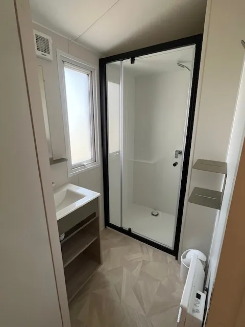 Mobil Home Confort Plus - 27M² - 2 Chambres + Convertible - Terrasse Couverte