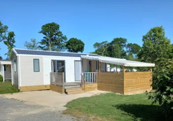 Mietunterkunft - Mobilhome Premium Family 2Zimmer Jacuzzi - Camping Le Vallon aux Merlettes
