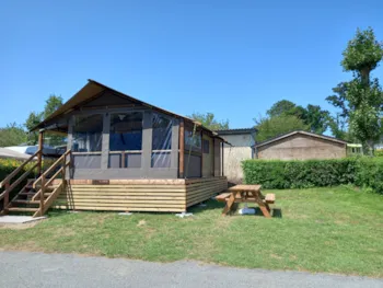 Mietunterkunft - Lodge Mit Sanitäranlagen Glamping "Esprit Nature" 2Zimmer - Camping Le Vallon aux Merlettes