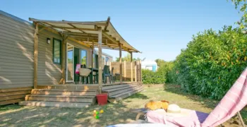 Mietunterkunft - Mobilheim Rose Top Presta  - 40 M² - 3 Schlafzimmer - Feldansicht - Clico Chic - Camping Le Village des Meuniers