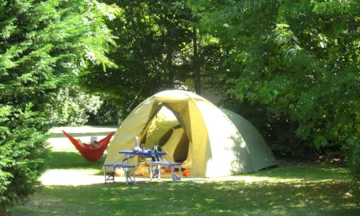 Emplacement - Emplacement Nu Pour Tente - Camping Ferme de la Brauge