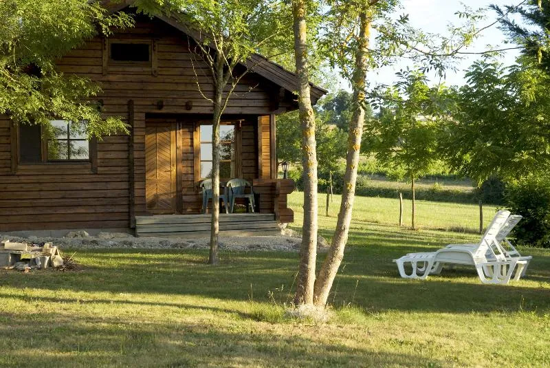 Les Chalets de Grazimis - image n°1 - Camping2Be