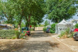 Camping Les Jardins d'Agathe - image n°5 - Roulottes