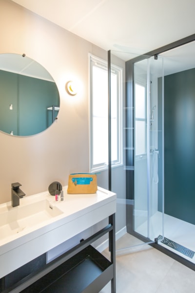 Prestige Garden 2 bedrooms 31m² + SH vegetated district-Beds made on arrival, sheets and towels — 10