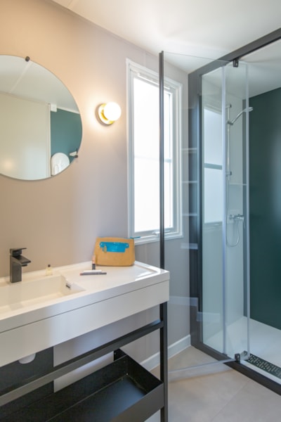 Prestige Garden 3 bedrooms 33m² + SH vegetated district-Beds made on arrival, sheets and towels — 10
