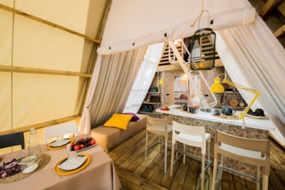 Glamping Victoria tent 4p 2bdr 1bath **** air-conditioned — 4