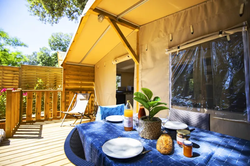 Tente Lodge Safari 5P 2Ch 1Sdb ***