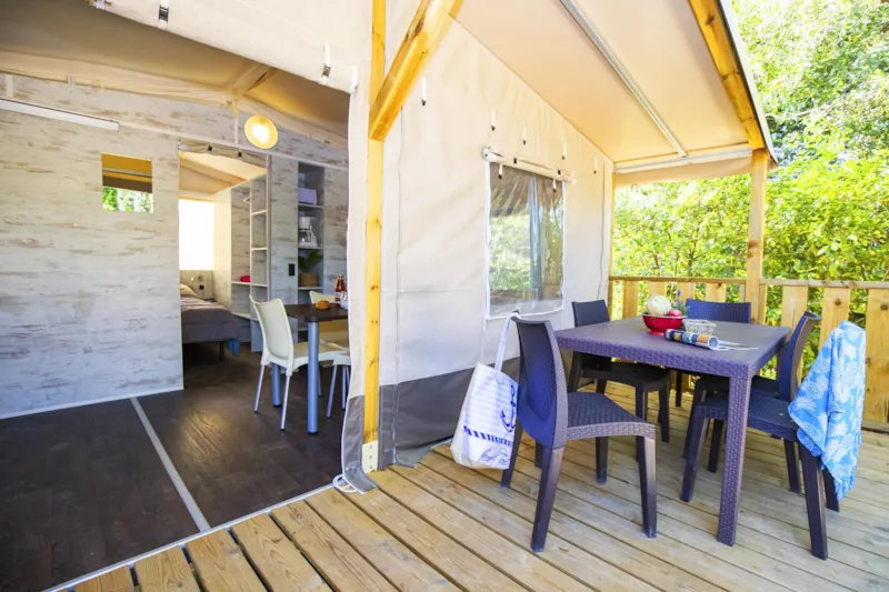 Tente Lodge Safari 5P 2Ch 1Sdb ***