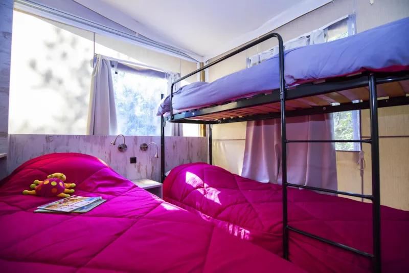 Tente Lodge Safari 5P 2Ch 1Sdb ***