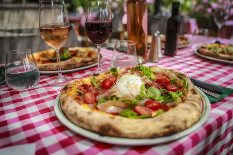 YELLOH! VILLAGE - CAMPING LES CASCADES